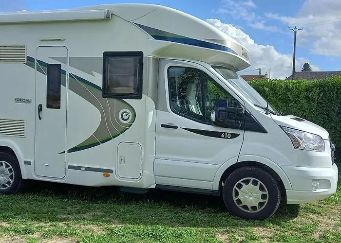 Nuit En Car : Experience Immersive Campismo de Luxo *